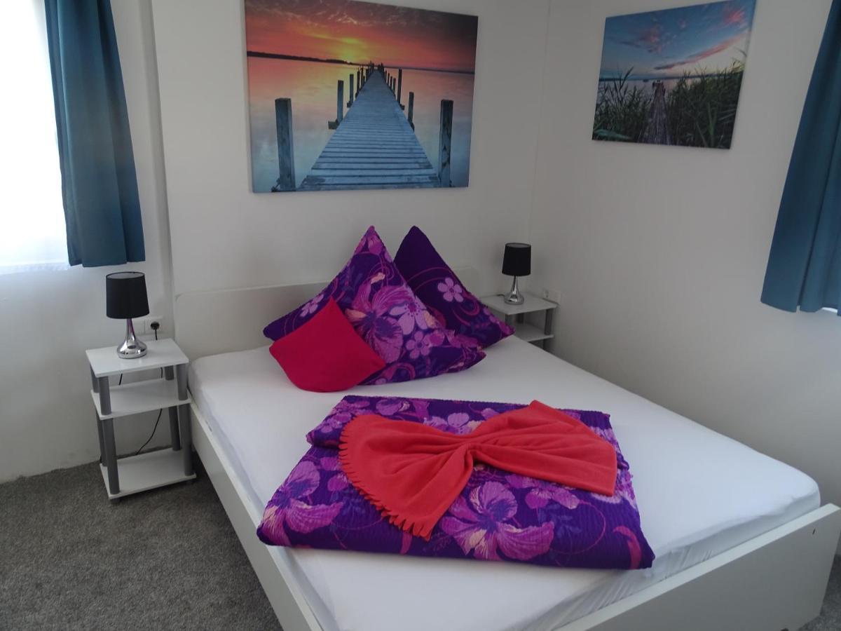 Gaestehaus Uezel Friedrichshafen Extérieur photo